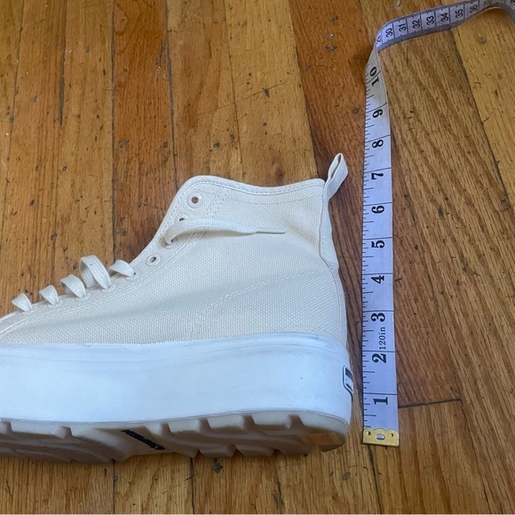 Superga Beige High Top Canvas Platform Sneakers Size 9.5 - Picture 2 of 5